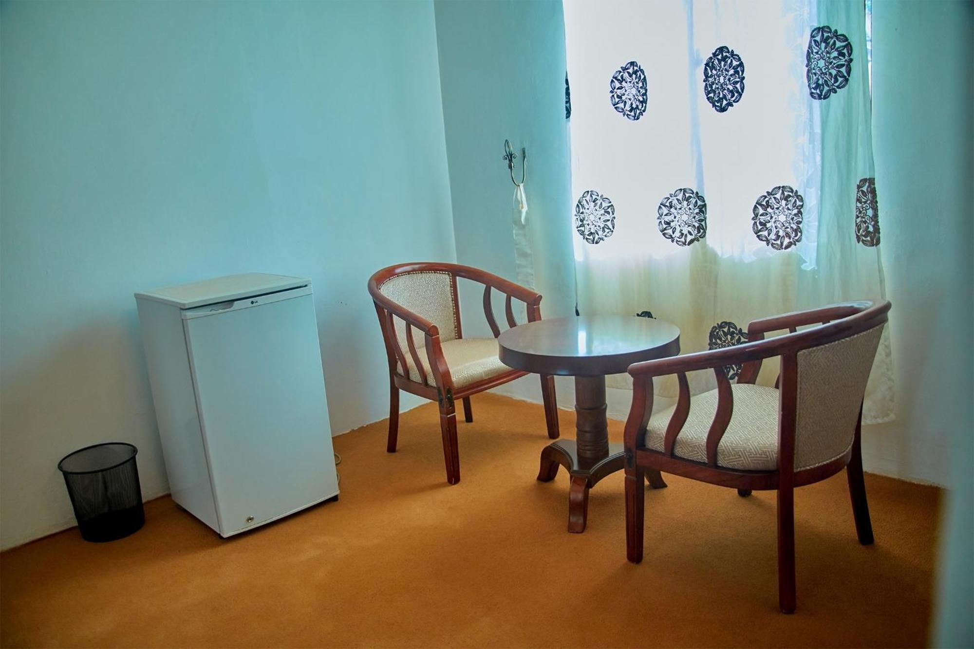 Ngorongoro Corridor Lodge カラトゥ エクステリア 写真