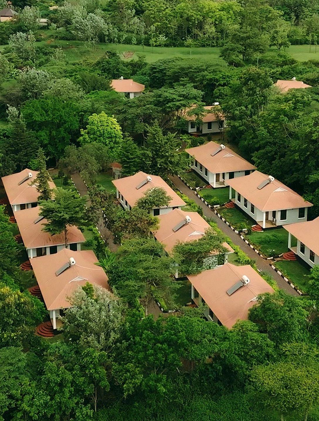 Ngorongoro Corridor Lodge カラトゥ エクステリア 写真